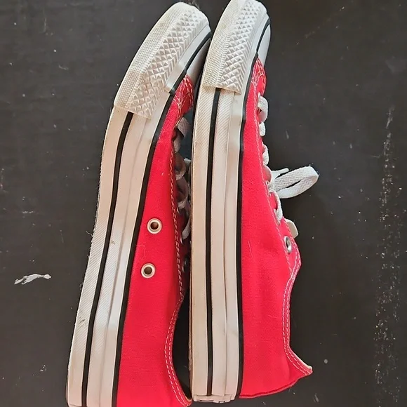 All Star Converse Chuck Taylor Red Low Top Size 7.5 - Picture 6 of 6